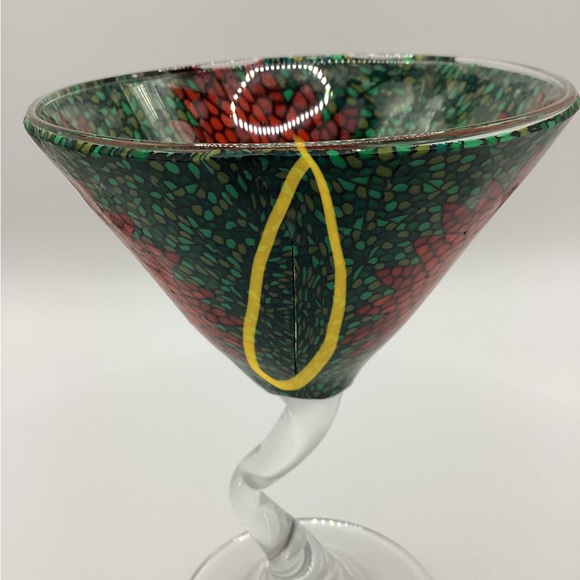 Unique Beautiful Small Christmas Martini Glass (1) - Picture 9 of 10